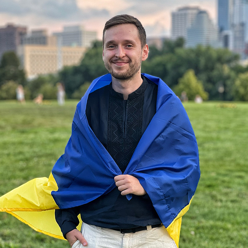 Roman wrapped in a Ukrainian flag