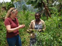 Rose Kerubo, a Kenyan farmer, discusses her growing strategies and pest management with Annalisa Hultberg, Extension food systems educator.